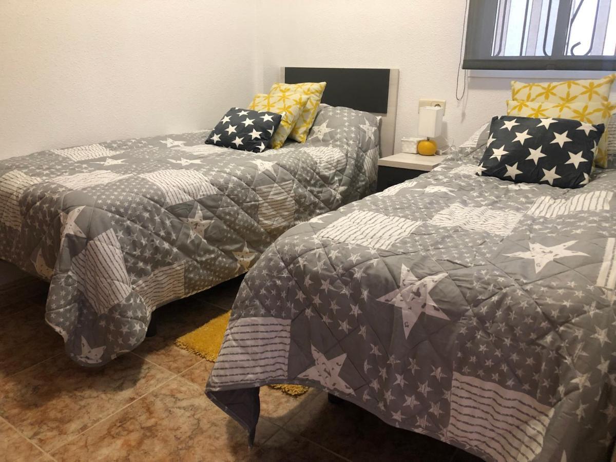 New Apartment In Torrevieja , Punta Prima Orihuela Costa With Pool Exteriör bild